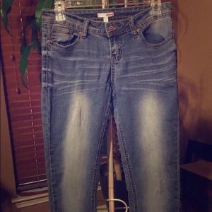 Booty-Shaping Denim Jeans